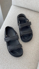 Taishi Slide - Black