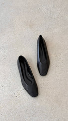 Suzie Ballet Flats - Black